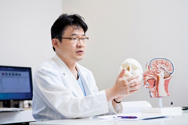 매경헬스 건강스펀지 수면클리닉 자문의 이종우 원장(숨수면클리닉)