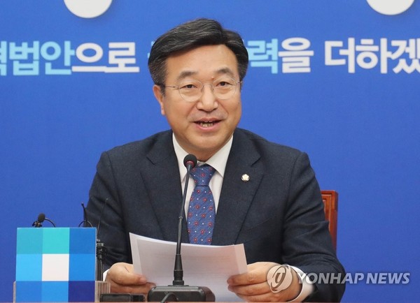 민주당 윤호중 사무총장, 선거제도 개편 기자간담회/ 사진=연합뉴스