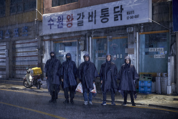 '극한직업' 마약반 5인방/사진=CJ엔터테인먼트
