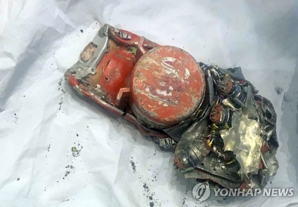 추락 항공기의 비행기록장치 /사진=연합뉴스
