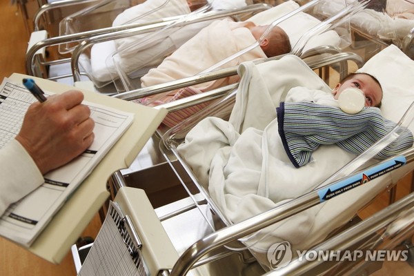 미국 지난해 신생아 출생률 최저 기록 / 사진=연합뉴스