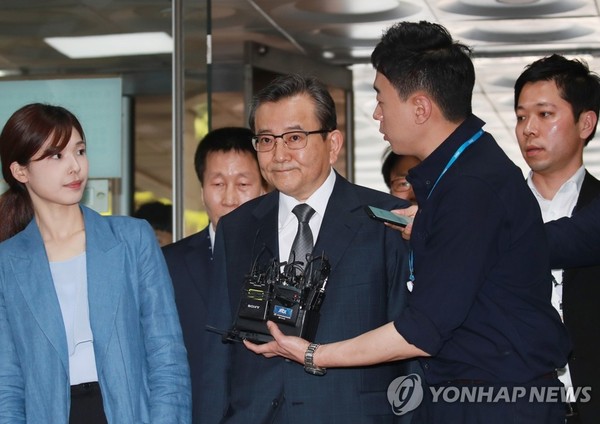 영장실질심사 출석하는 김학의 /사진=연합뉴스