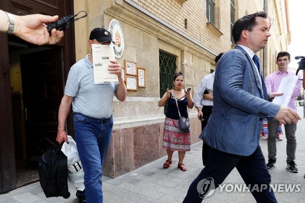 석방되는 유람선 침몰사고 '가해 선박' 선장 /사진=연합뉴스