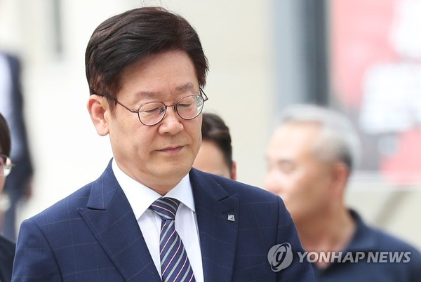 항소심 결심공판 출석하는 이재명 경기지사 / 사진=연합뉴스