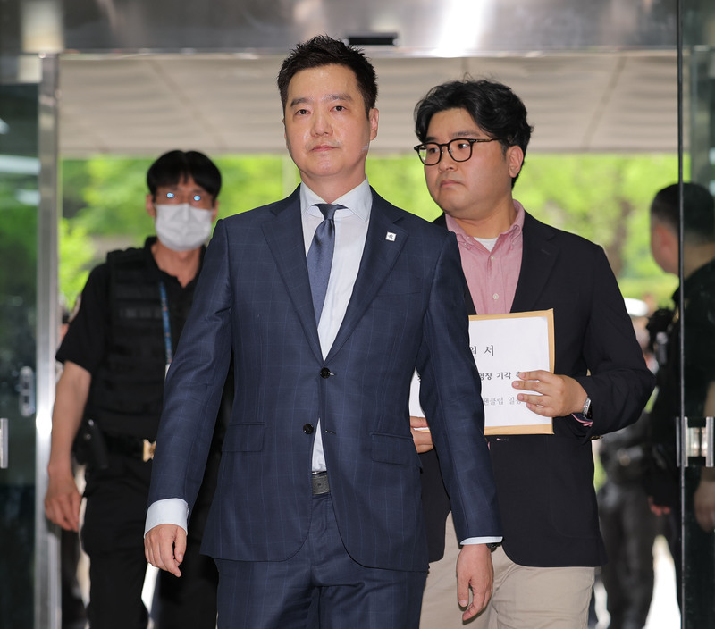 포승줄 묶인 채 "구속 부당" 외친 김세의…결국 적부심 기각
