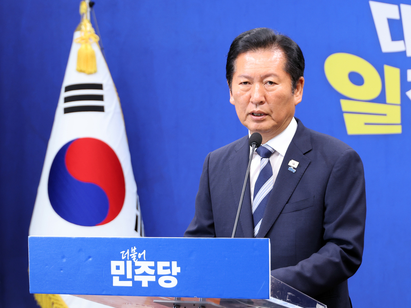 민주당 지선 승리에도 서울 탈환 실패