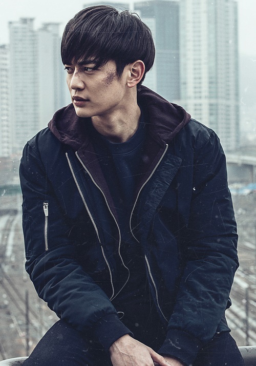 민호, 영화 ‘두 남자’ 통해 그간 이미지 탈피하고 연기력 증명할까