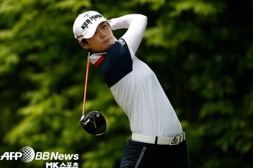박성현은 LPGA 투어 KEB 하나은행 챔피언십 1라운드에서 버디 6개를 잡으며 6언더파 66타로 공동 선두에 올랐다. 사진=AFPBBNews=News1