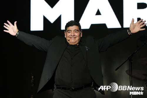 아르헨티나 축구 영웅 디에고 마라도나 심장마비로 별세 향년 60세 사진=사진=ⓒAFPBBNews=News1