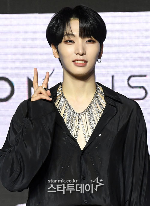 [포토]원어스 서호, 소년미 뚝뚝