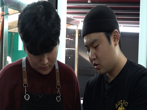 썸네일 이미지