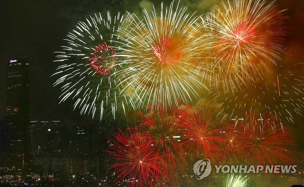 2017 서울세계불꽃축제 / 사진=연합뉴스