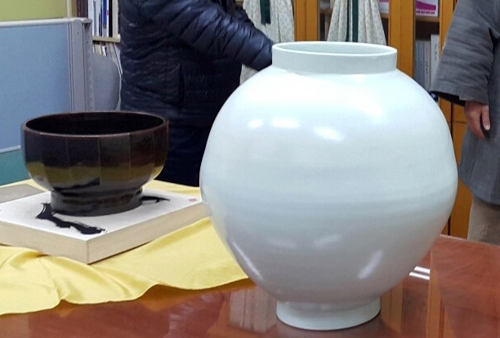 사라진 달항아리 백자와 천목면발 / 사진=신현철 명장 측 제공