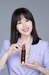 하희라앰플 골드에디션 '리뉴얼'…하희라, 23일 현대홈쇼핑 생방송 출연