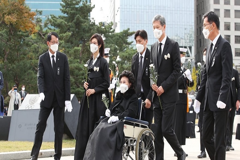 30일 서울 송파구 올림픽공원에서 고(故) 노태우 전 대통령 국가장 영결식이 열리고 있다. / 사진 = 연합뉴스