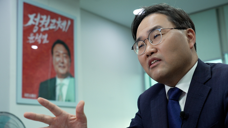 MBN과 인터뷰 중인 홍석준 국민의힘 의원 / 사진 = MBN