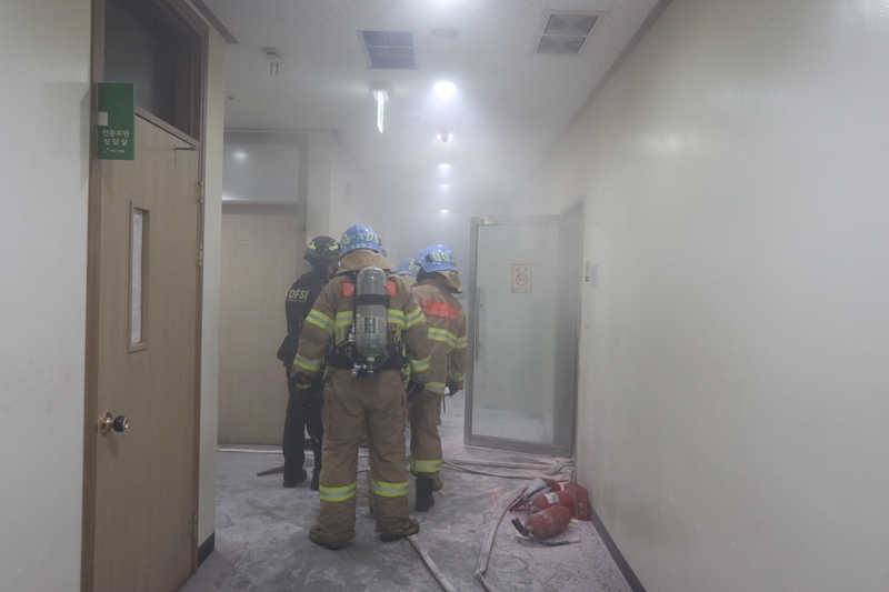 대구 달서구 정신병원 방화 추정 화재…40대 환자 체포