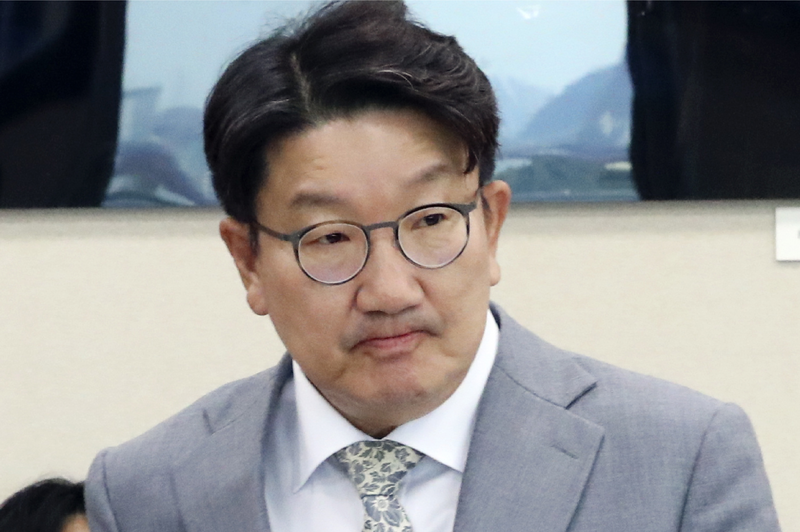 권성동 
