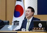 尹대통령 지지율 5%p 내린 34%...대국민담화 '미반영''