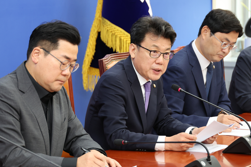 금투세 예정대로 시행을 주장하는 더불어민주당 진성준 정책위의장 (사진=연합뉴스)