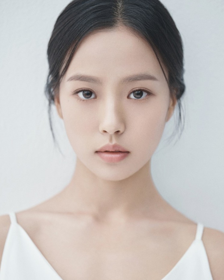 배우 고민시 '학폭 의혹' 제기…소속사