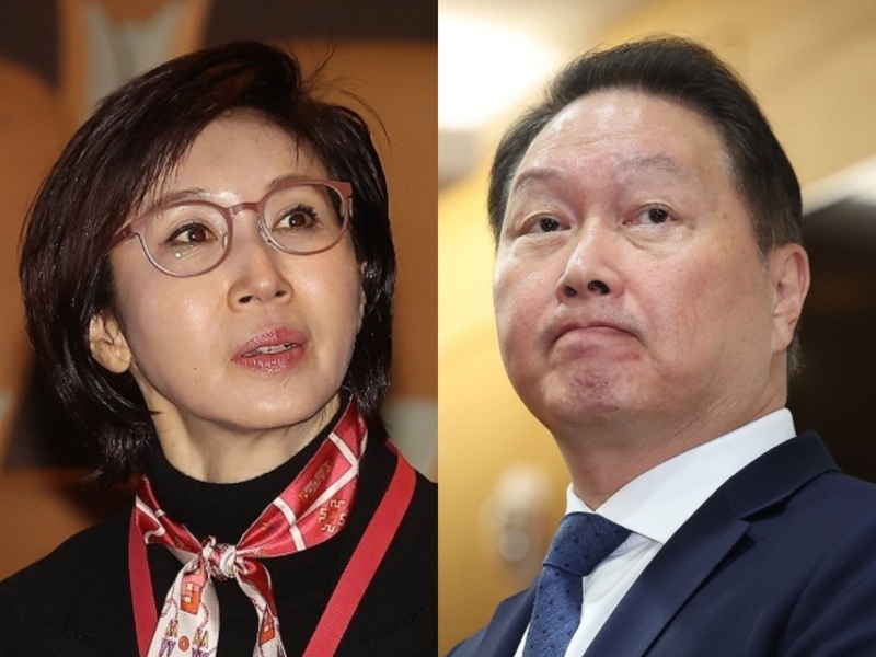 노소영 아트센터 나비 관장(왼쪽)과 최태원 SK 회장 / 사진=연합뉴스