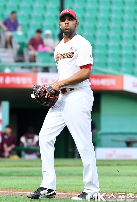 SK와이번스 앙헬 산체스. 사진=MK스포츠 DB