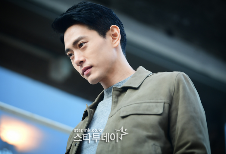 유태오는 한국계 러시아 록스타 빅토르 최의 인생과 음악을 영화화한 `레토`로 세계 영화팬들의 주목을 받았다. 사진 I 강영국 기자