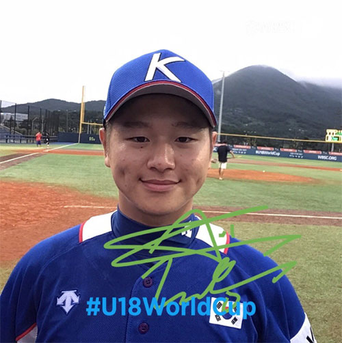 박주홍은 3일 열린 2019 WBSC U-18 야구 월드컵 오프닝 라운드 A조 중국전서 홈런을 터뜨리며 한국의 7-2 승리를 이끌었다. 사진=WBSC SNS
