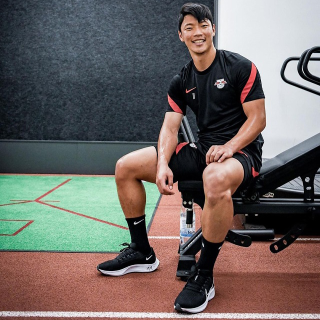 황희찬의 울버햄튼 이적 임박 기사가 영국에서 나왔다. 사진=라이프치히 SNS