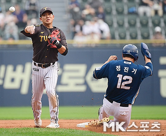 커리어 대부분 기간을 3루수로 나섰던 김민성은 2루수에서도 안정감 있는 수비와 좋은 타격 능력을 보여주고 있다. 사진=김영구 기자